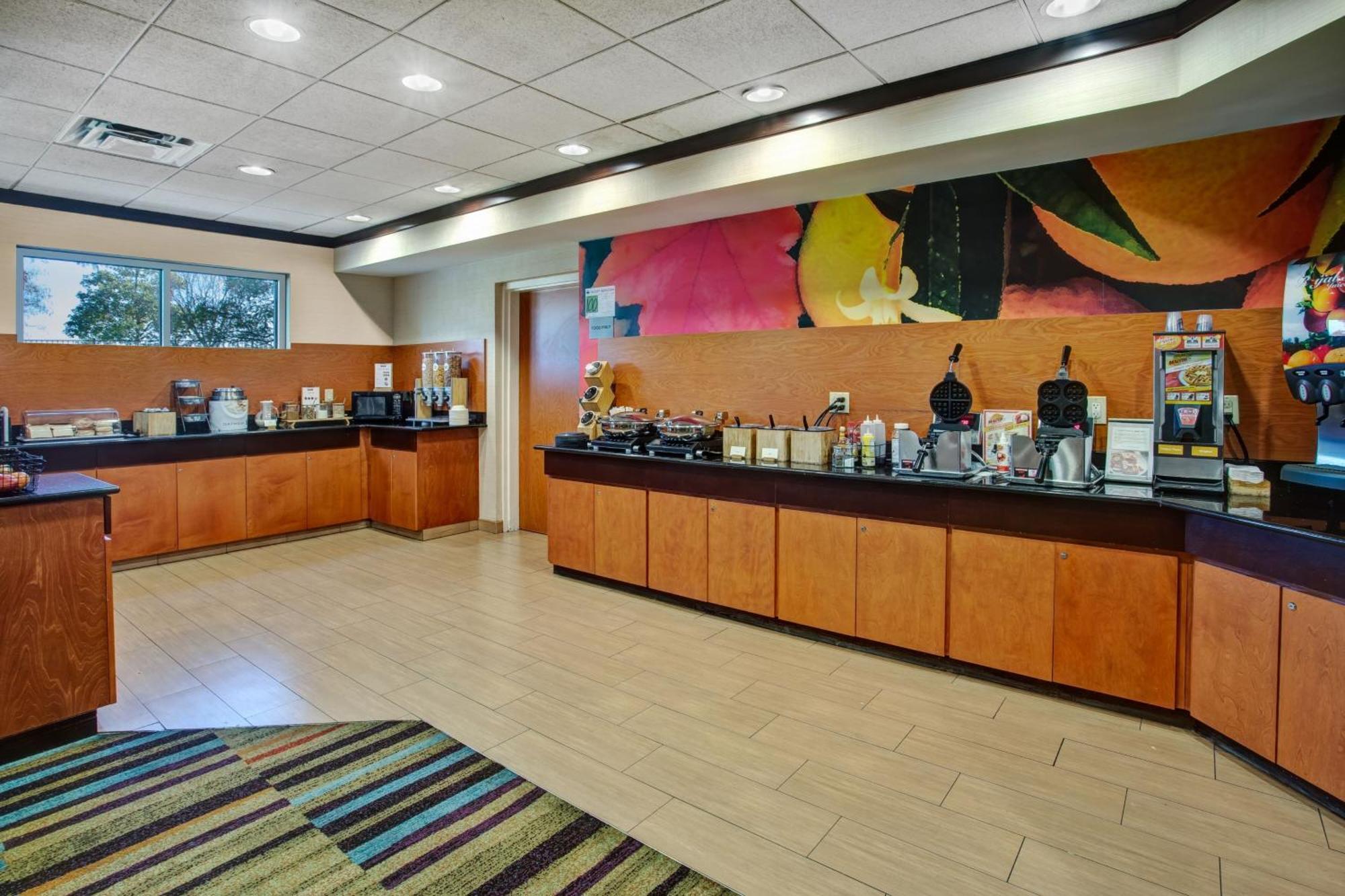 Fairfield Inn & Suites By Marriott Lexington North Exterior photo