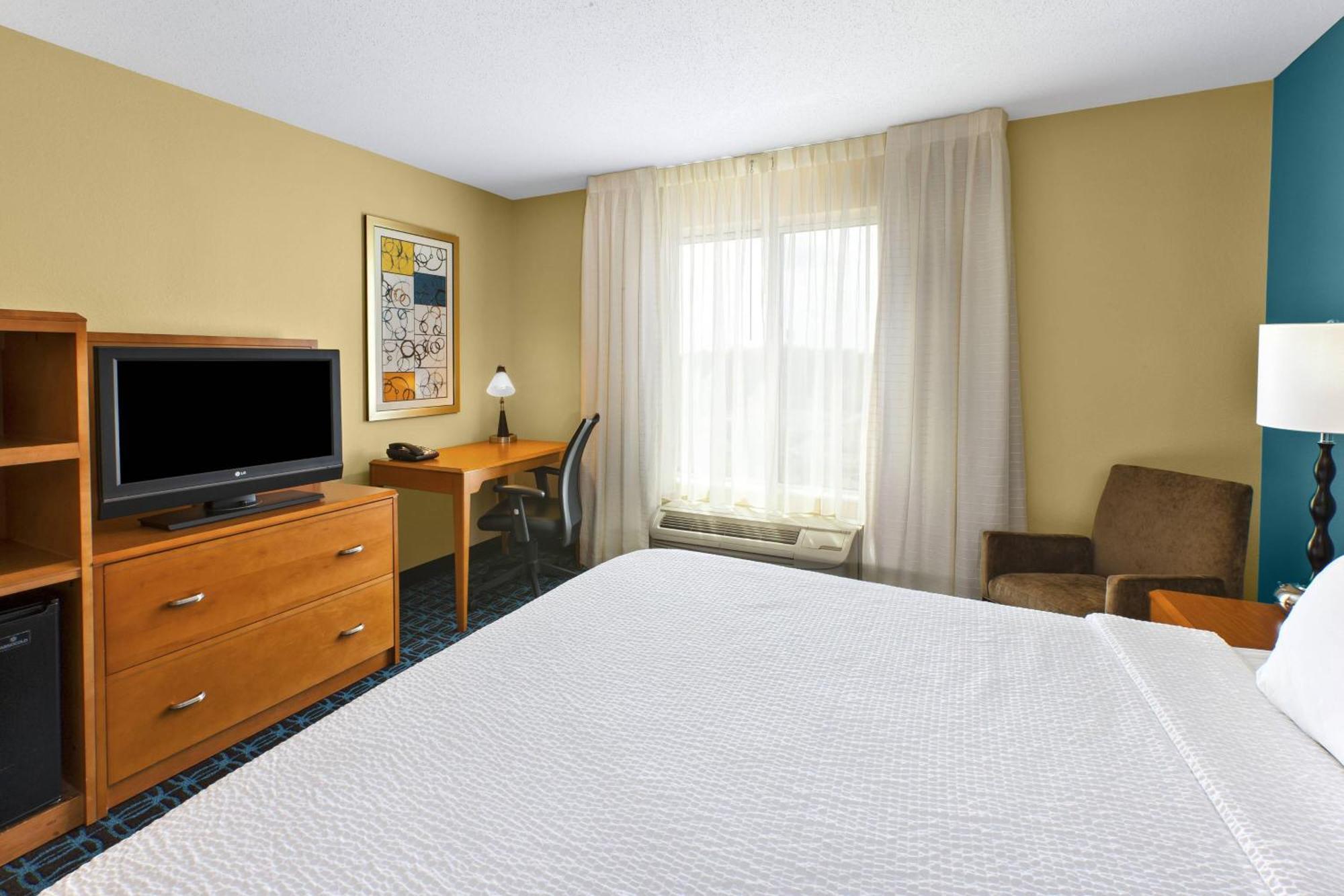 Fairfield Inn & Suites By Marriott Lexington North Exterior photo